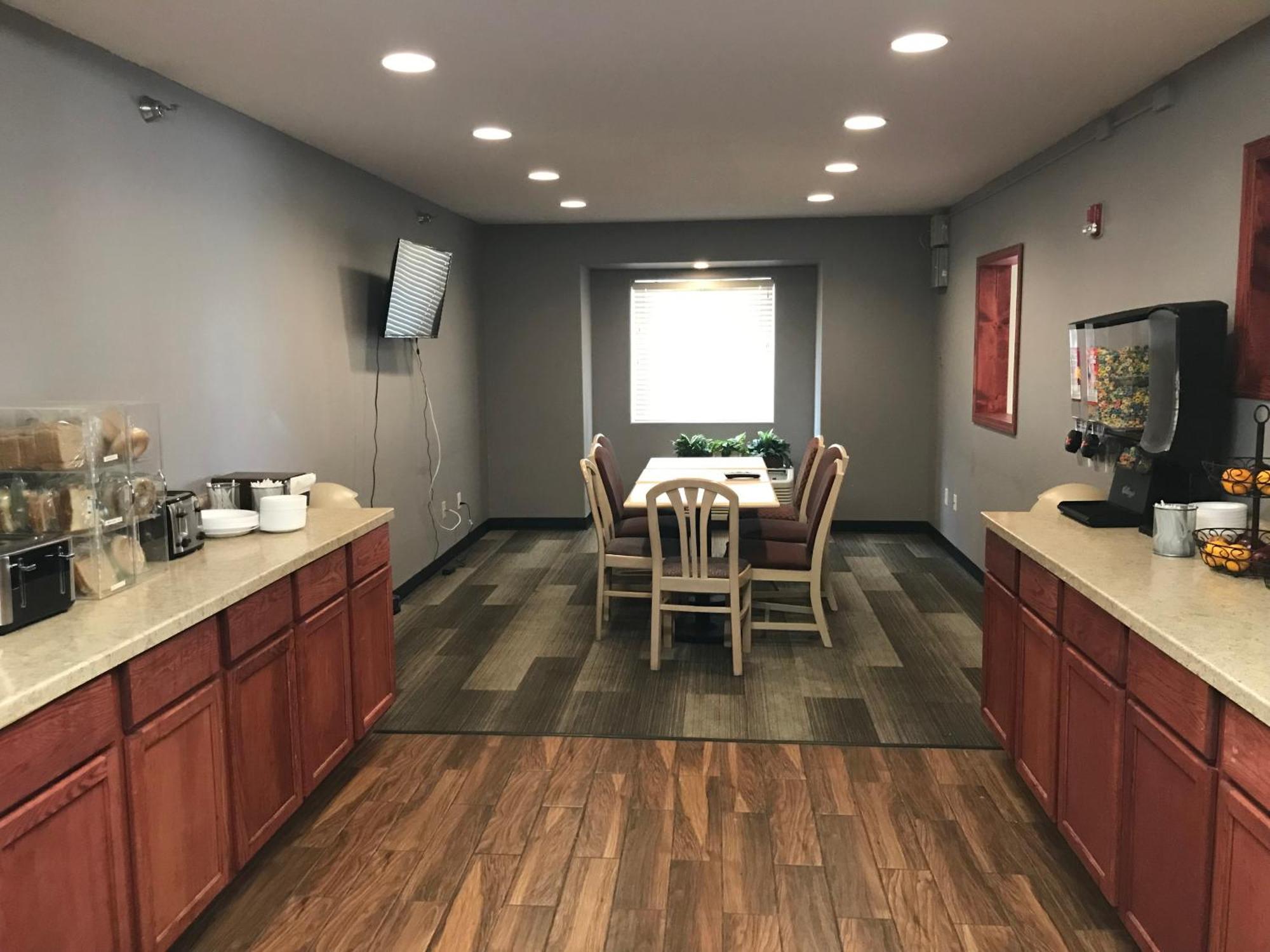 Chadron Inn & Suites المظهر الخارجي الصورة