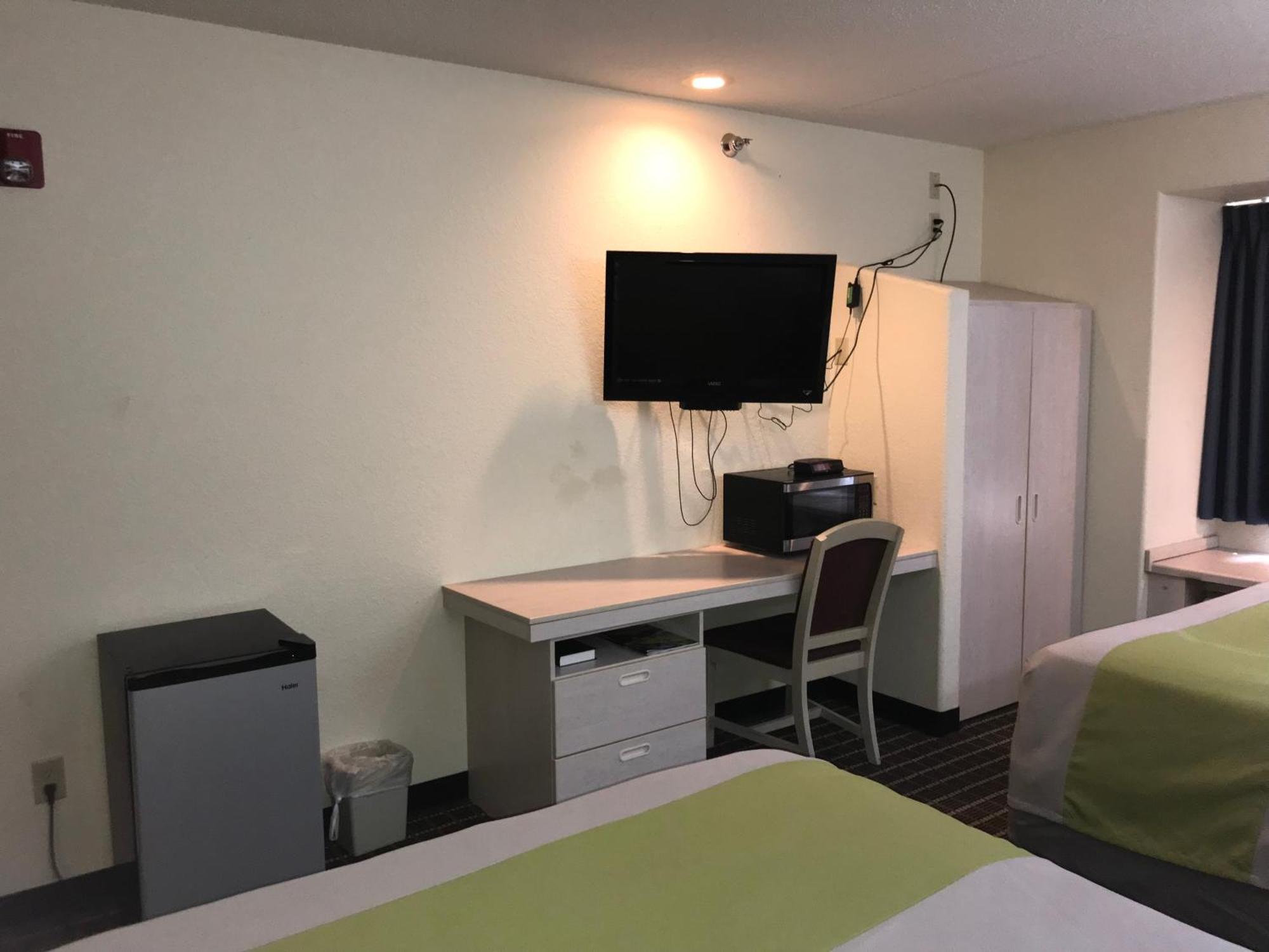 Chadron Inn & Suites المظهر الخارجي الصورة